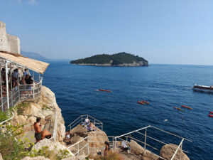 Buza Bar