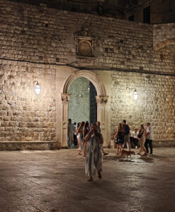 Dubrovnik bei Nacht