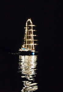 Star Clipper bei Nacht