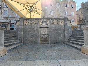 Froschbrunnen