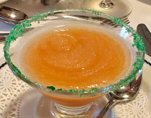 Tomatensorbet mit Vodka