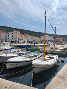 Cres