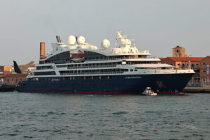 Le Bougainville